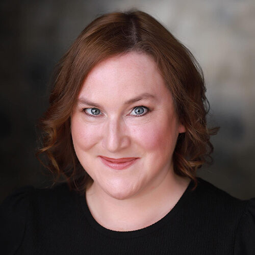 A portrait of the author Emma Robinson